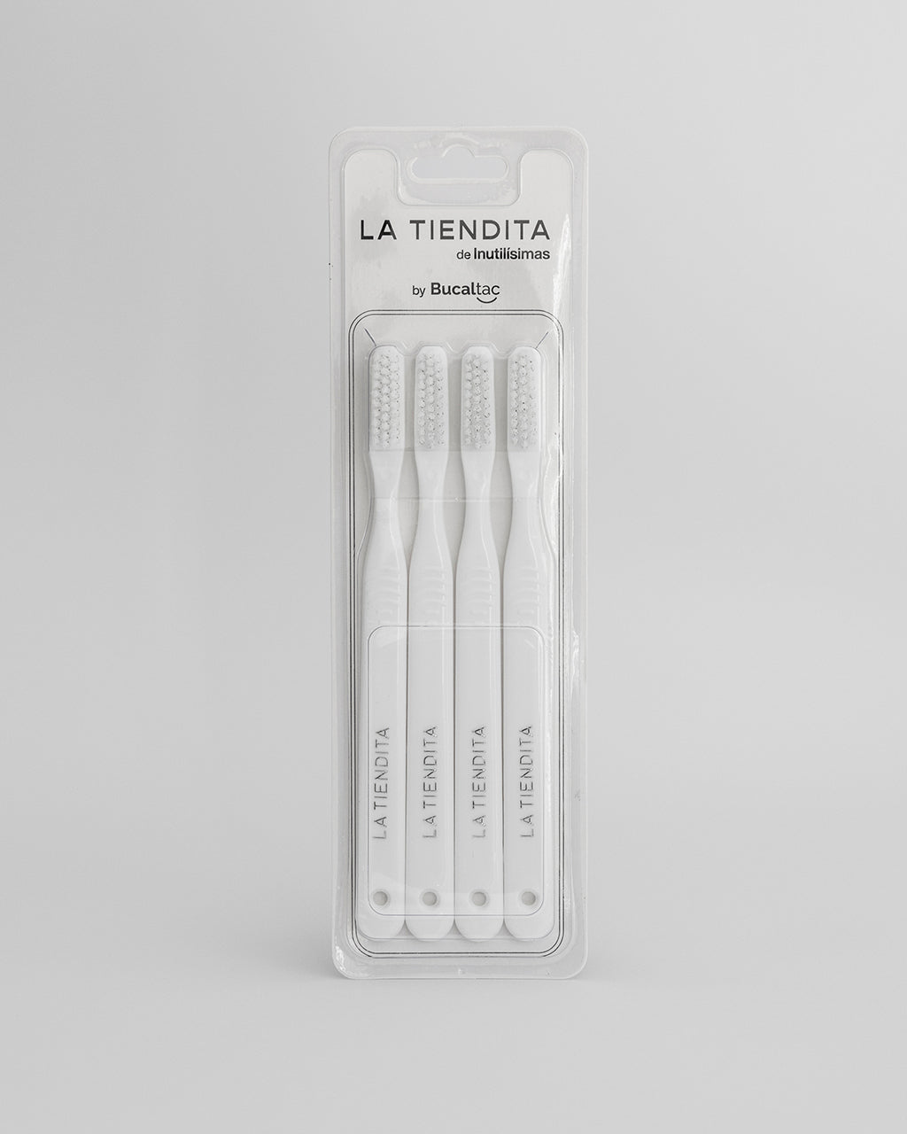 Pack de cepillos de dientes básicos x 4
