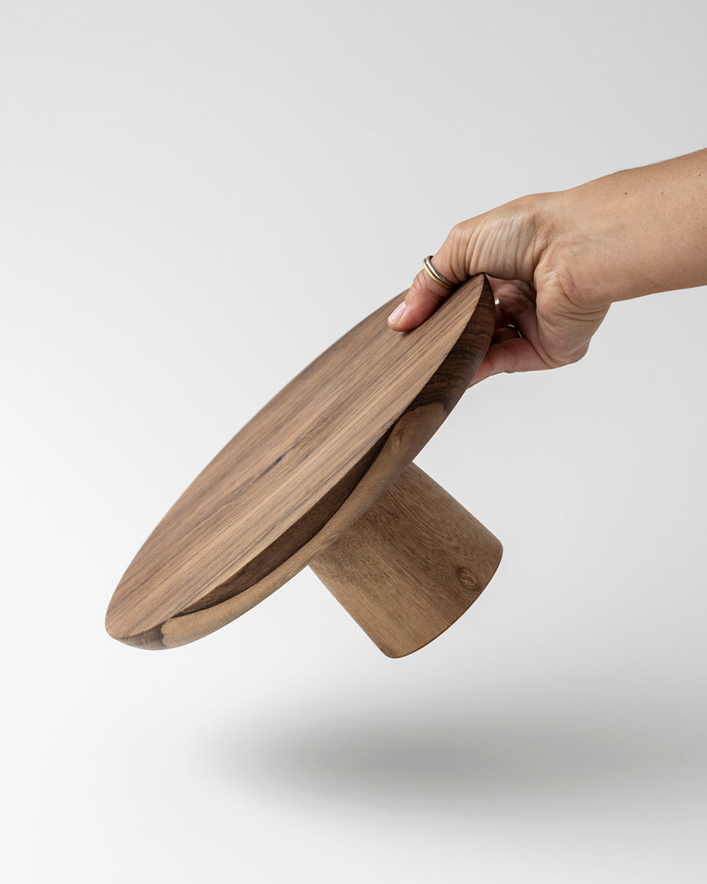 Pie de torta madera